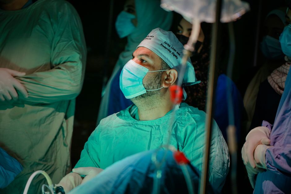 découvrez les programmes d'aide financière pour l'opération des yeux et bénéficiez d'une assistance pour financer votre chirurgie oculaire.